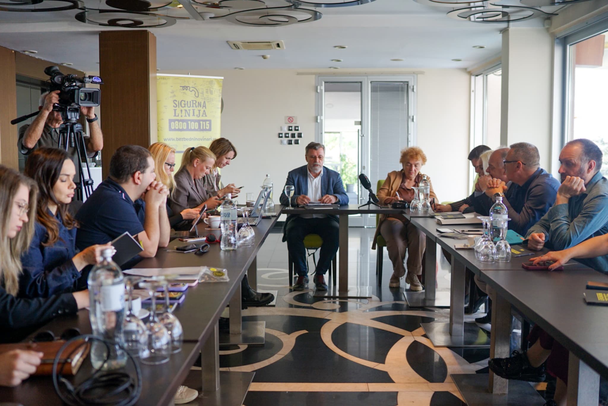 Journalists feel that they cannot rely on the support of the police and the protection of the legal system.