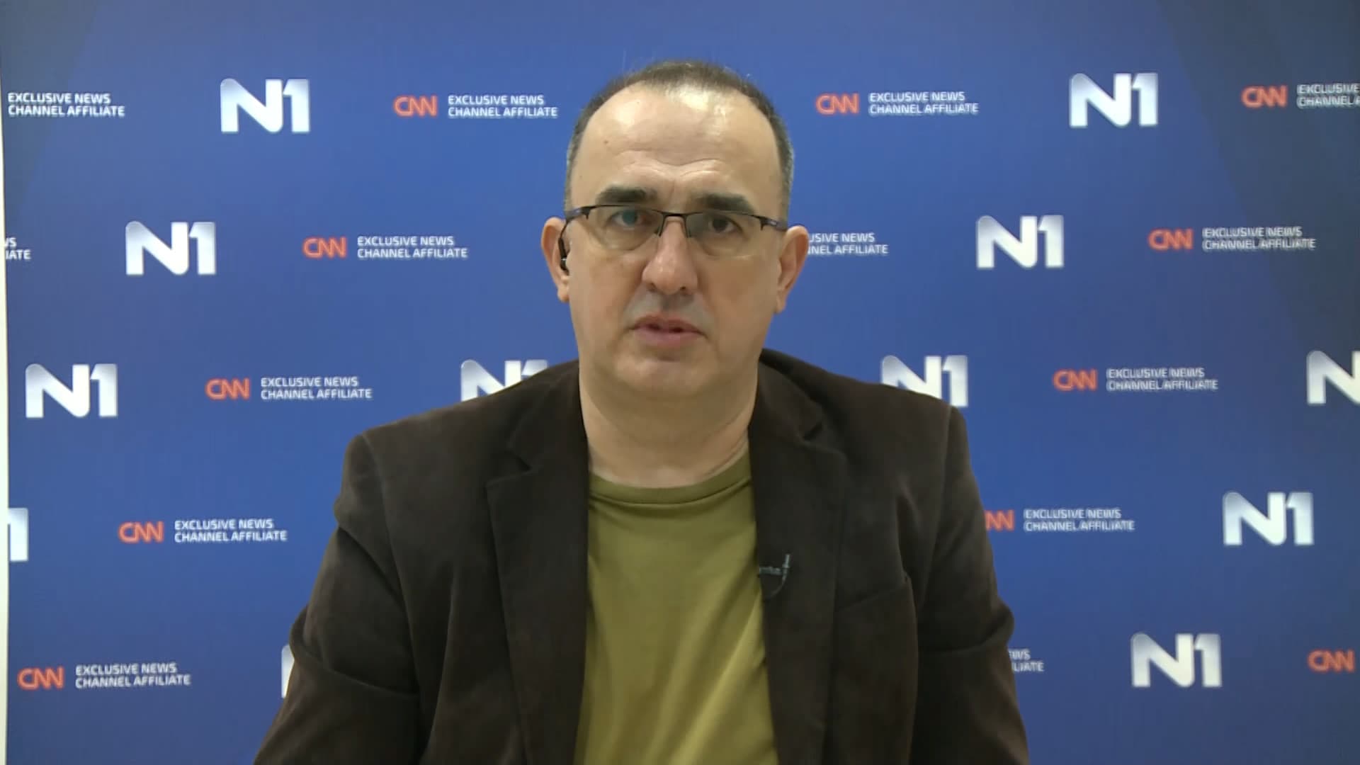 ANEM: Nove pretnje Dinku Gruhonjiću posledica su neistina koje o njemu šire predstavnici vlasti