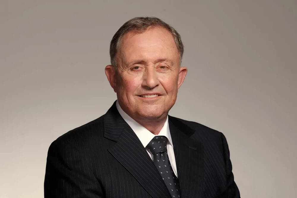 Brent Sadler registered in the Business Registers Agency as a representative of three media publishers within United Media in Serbia.