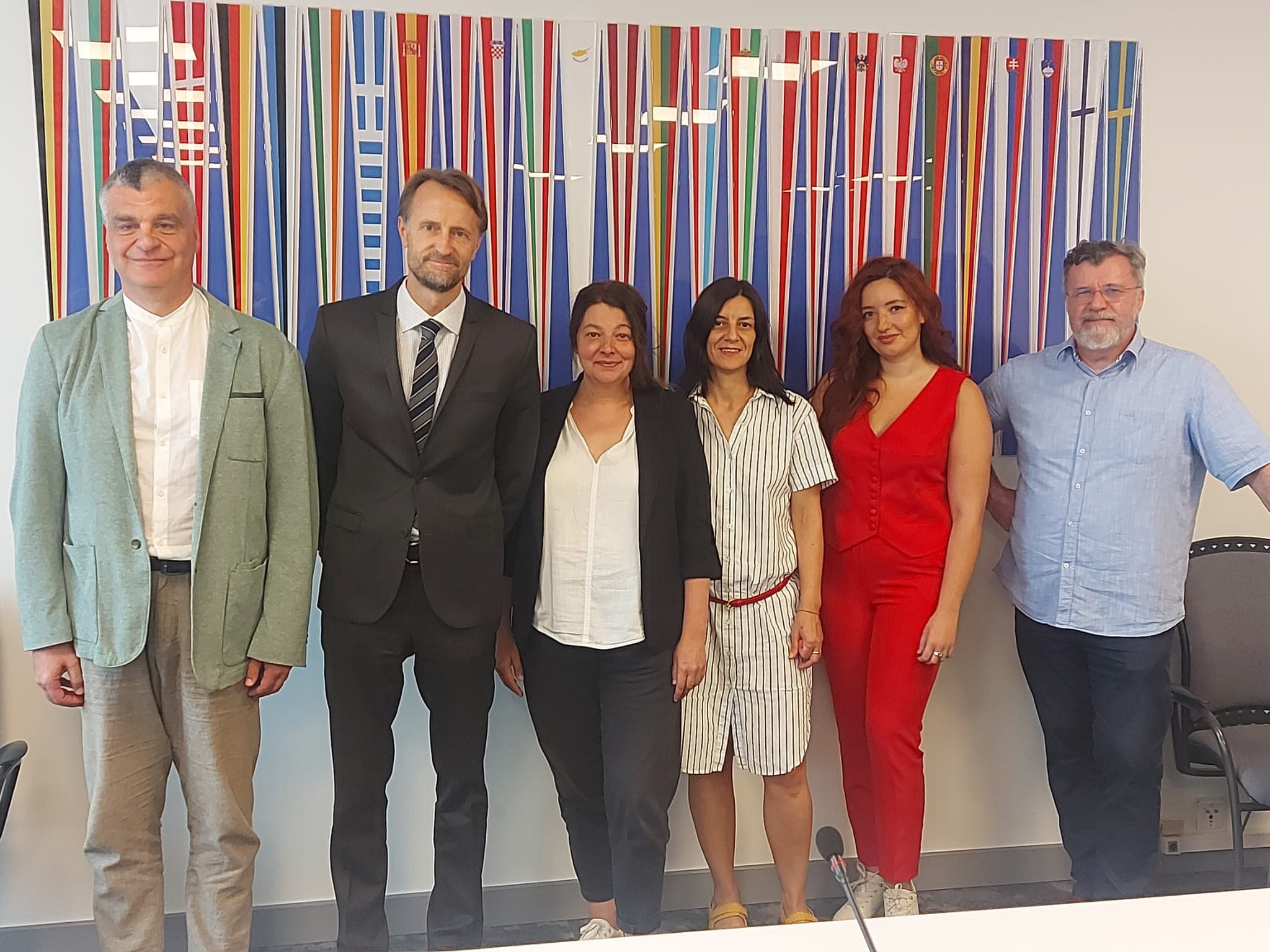 EU Delegation Head in Serbia with Journalistic Associations: A Supportive Environment for the Media is Essential