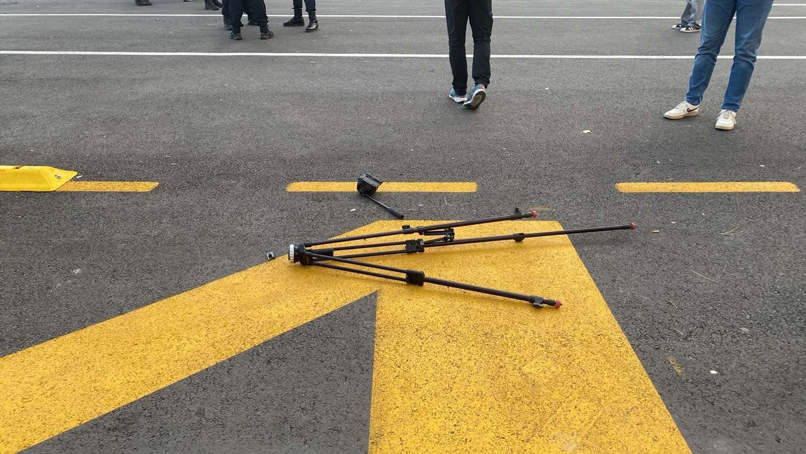 Šta je sve bilo sporno u reakciji policije tokom napada na ekipu N1?