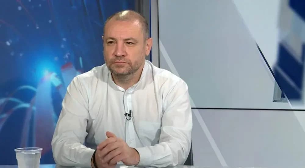 ANEM alarm: Policija udarala štitom i otimala telefon novinaru Vuku Cvijiću