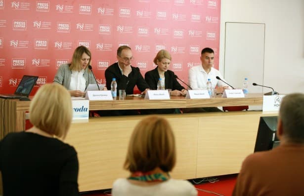 A year has passed since the journalists of Juronjuza distanced themselves from the unsigned statement: "We would do the same today."