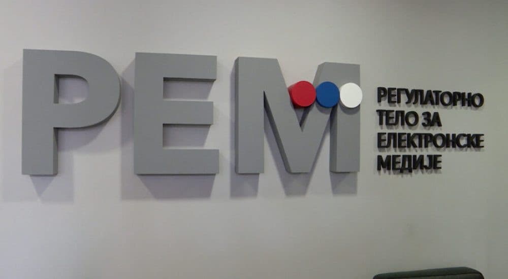 Who is on the list of proposed candidates for members of the REM Council?