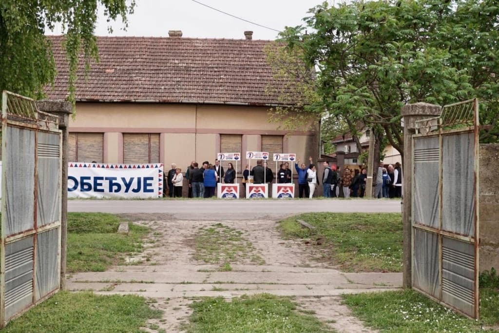 Znamo gde ste, znamo šta radite, možemo da dođemo pred vaša vrata: Napadi na Storyteller