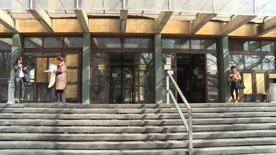 Zabrana Centru za društvenu stabilnost da u filmovima i videima upotrebljava navode kojima vređa dostojanstvo ličnosti nezavisnih novinara
